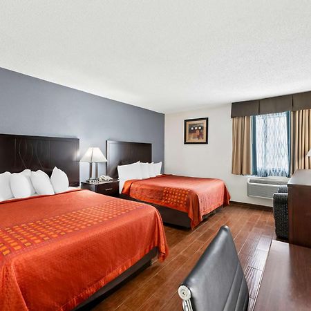 Surestay Plus Hotel By Best Western Lubbock Medical Center Εξωτερικό φωτογραφία