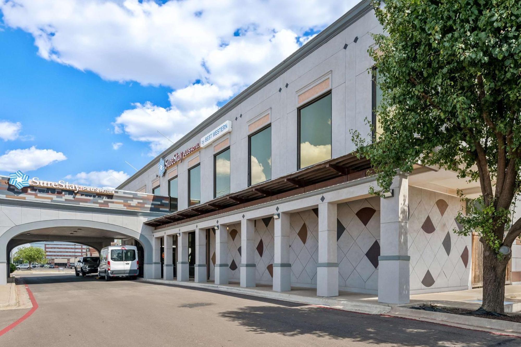 Surestay Plus Hotel By Best Western Lubbock Medical Center Εξωτερικό φωτογραφία
