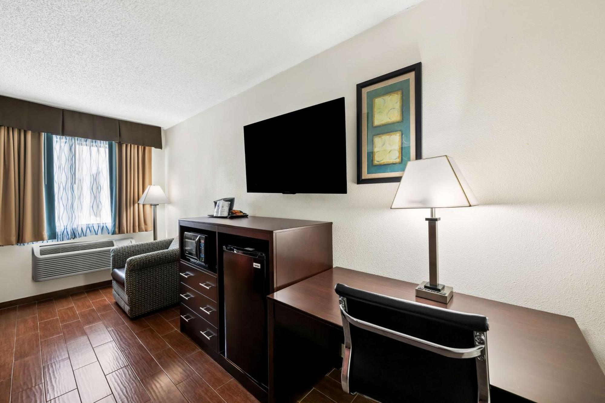 Surestay Plus Hotel By Best Western Lubbock Medical Center Εξωτερικό φωτογραφία