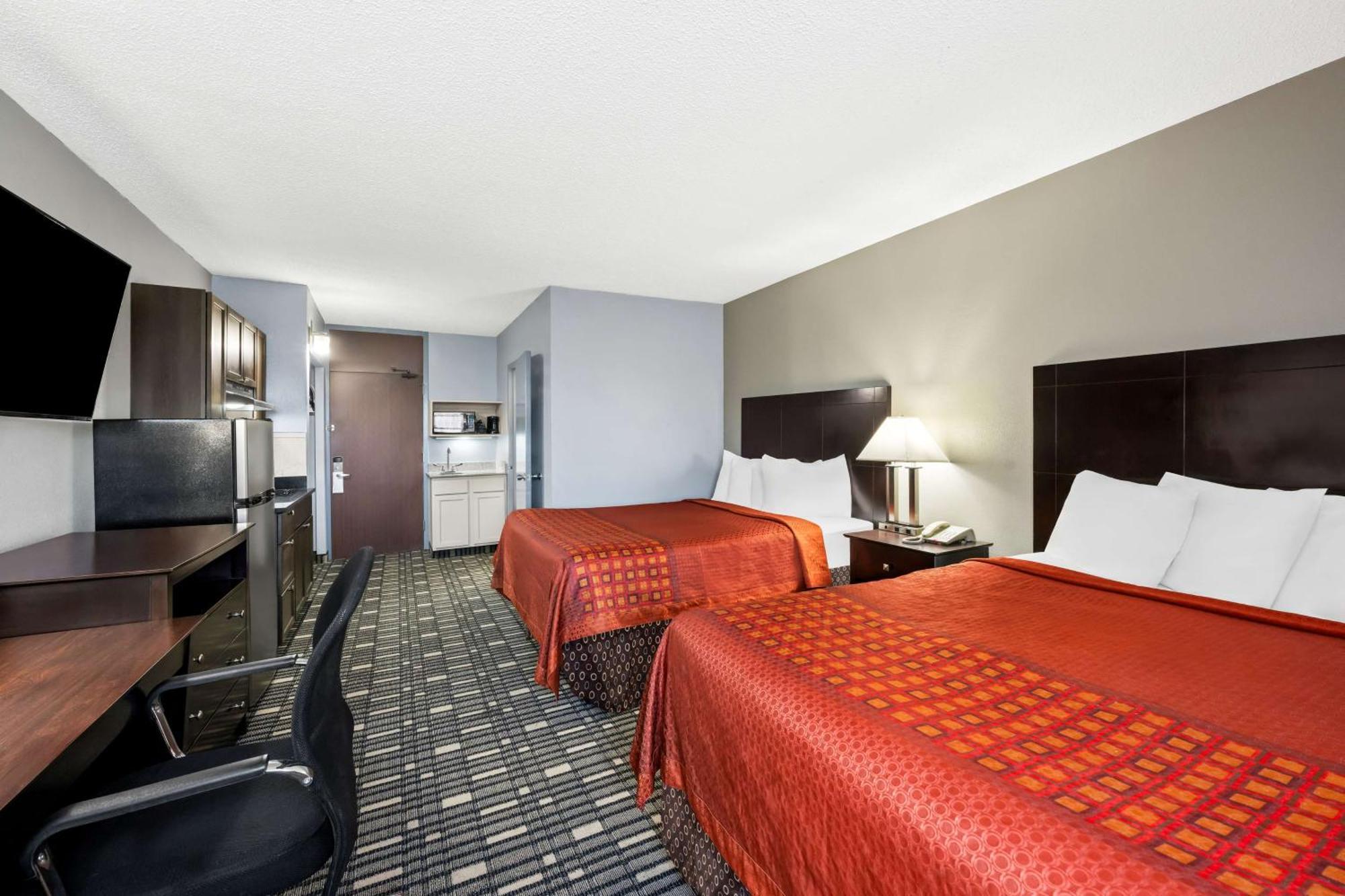 Surestay Plus Hotel By Best Western Lubbock Medical Center Εξωτερικό φωτογραφία