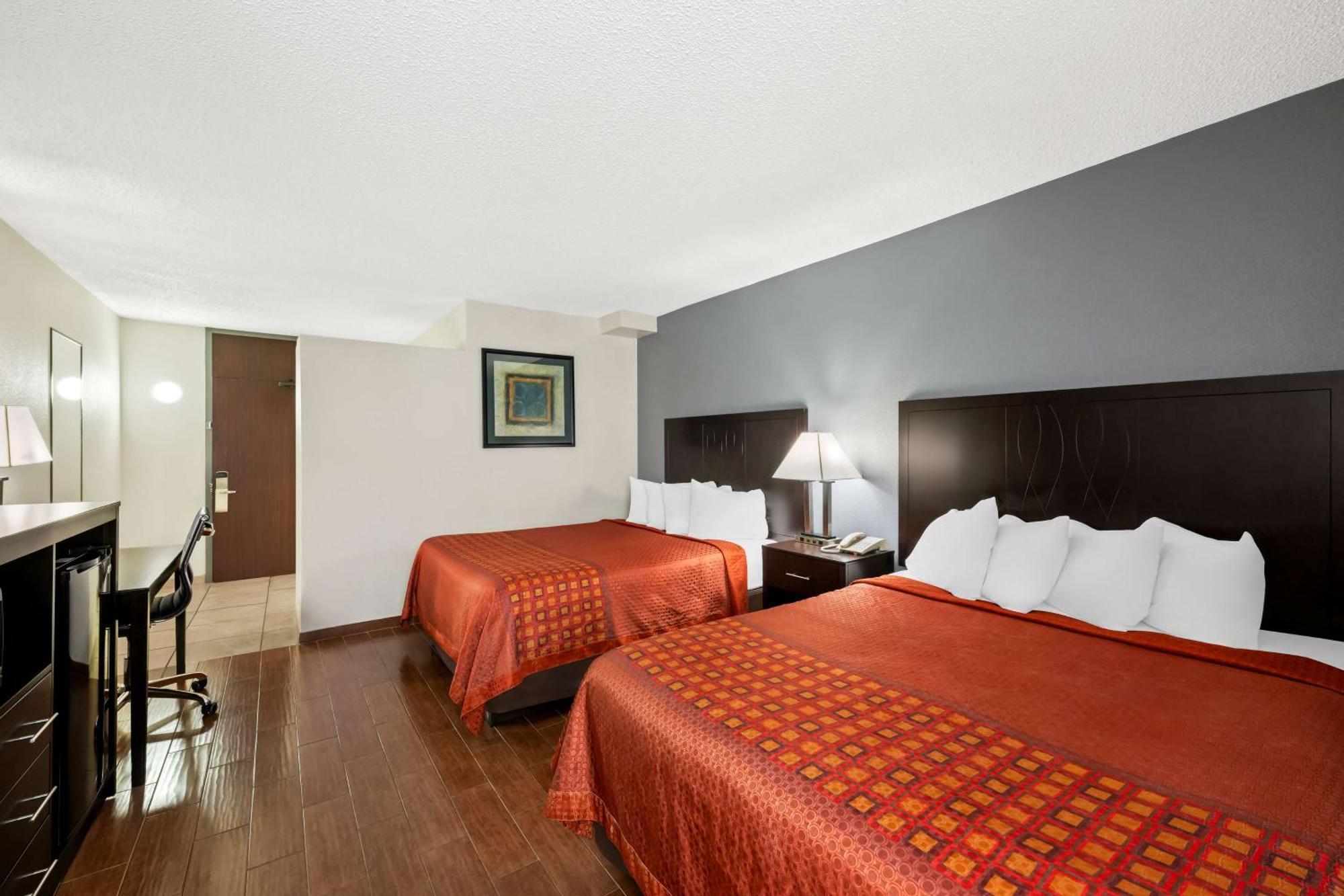 Surestay Plus Hotel By Best Western Lubbock Medical Center Εξωτερικό φωτογραφία