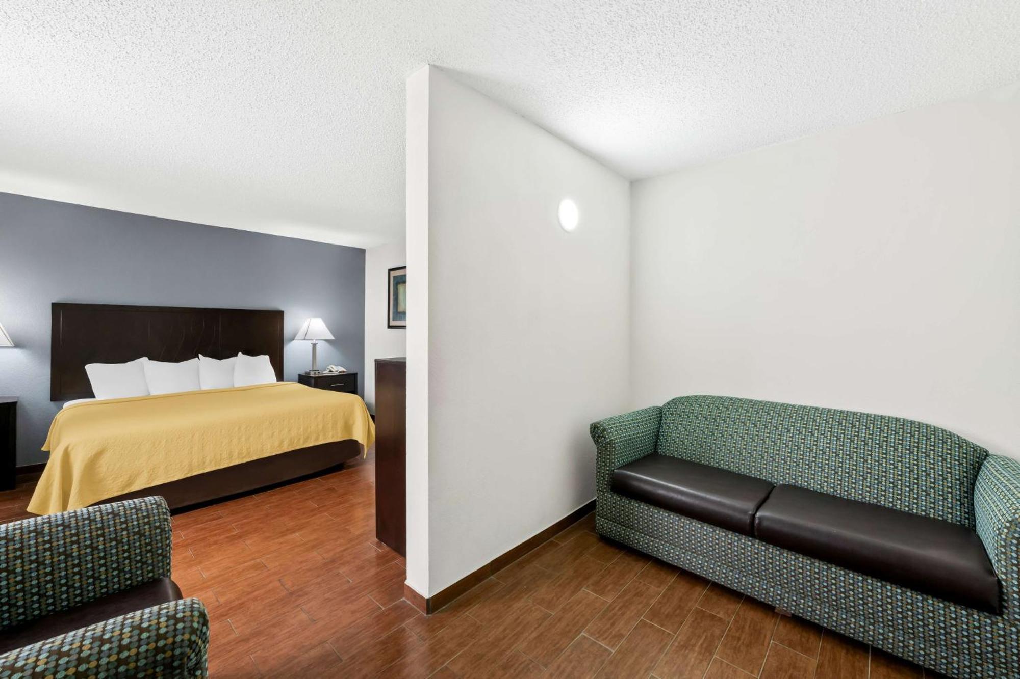Surestay Plus Hotel By Best Western Lubbock Medical Center Εξωτερικό φωτογραφία