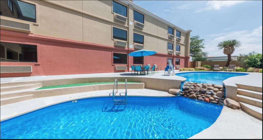 Surestay Plus Hotel By Best Western Lubbock Medical Center Ανέσεις φωτογραφία